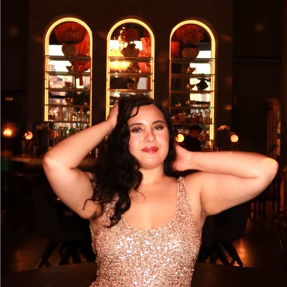 Elegant Gold Sequin Maxi Dress - Picture 5 of 7